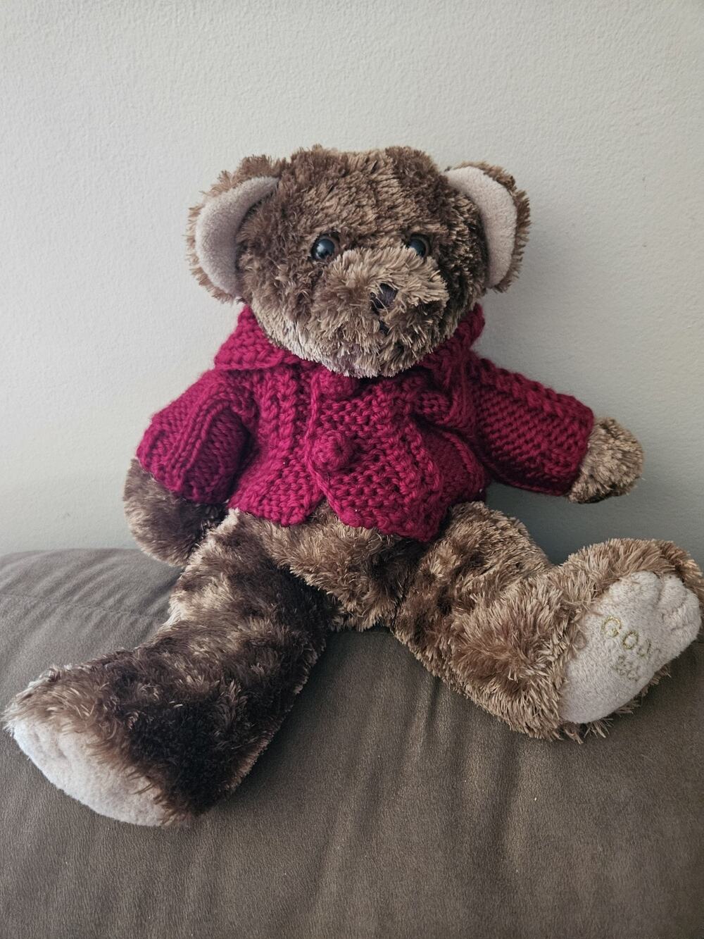Godiva Holiday Teddy Bear 2004 W/ Knit Sweater By Bando Plush Stuffed Animal